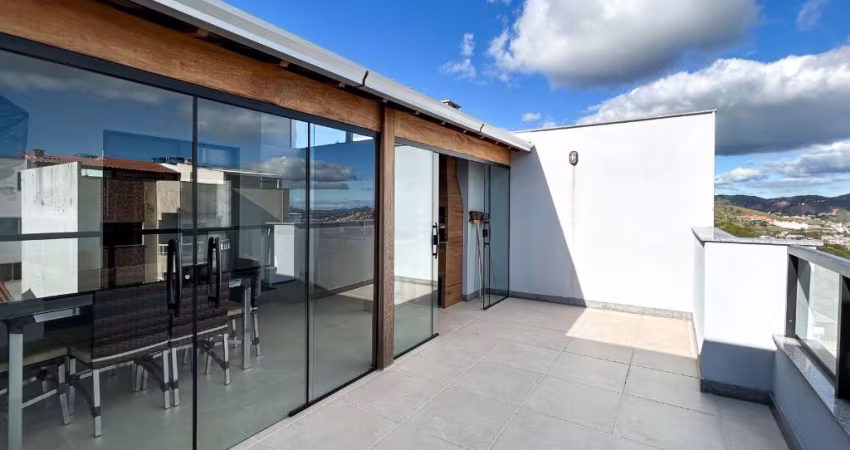 Cobertura com 3 quartos à venda, 163 m² por R$ 550.000 - Vivendas da Serra - Juiz de Fora/MG
