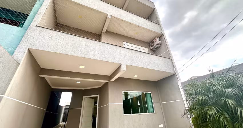 Triplex a venda em são josé dos pinhais, com 4 quartos e 2 suítes