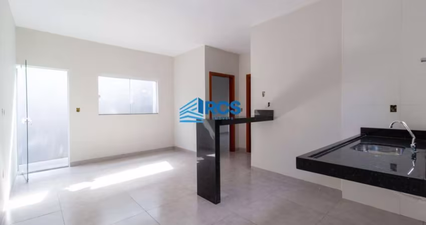 Casa para Venda em Uberlândia, Shopping Park, 2 dormitórios, 1 suíte, 2 banheiros, 1 vaga