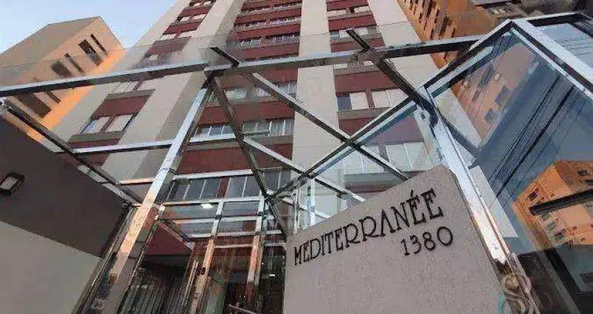 Apartamento para alugar ou vender no Centro - Ed. Mediterranée - Com 3 dormitórios, sendo 1 suíte, 69m² por R$ 1.600,00/mês ou R$ 350.000,00 - Londrin