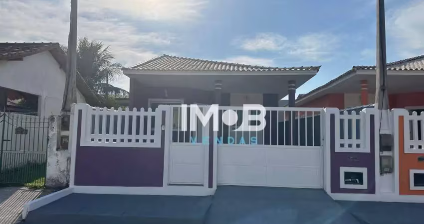 Casa com 2 quartos à venda na Rua Alexandra Viêira, 19, Estação, Iguaba Grande