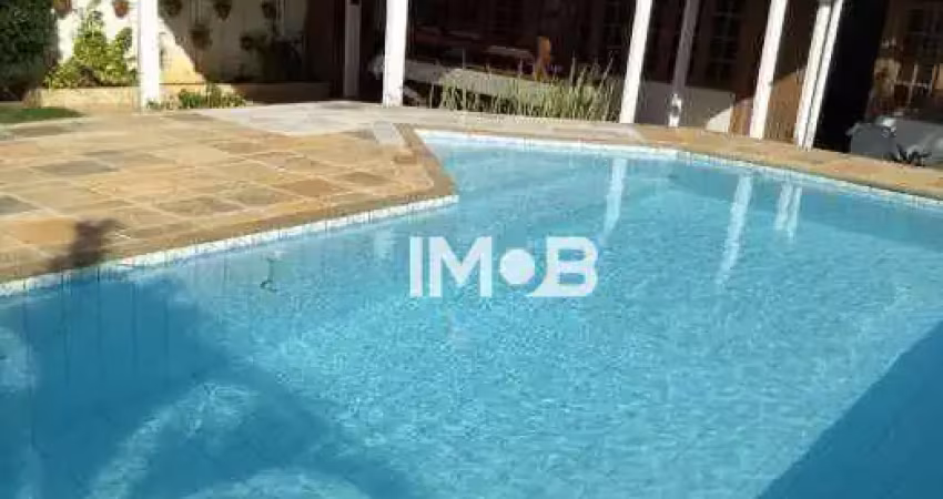 Casa com 7 quartos à venda na Rua Comandante Resende Rocha, 329, Balneário das Conchas, São Pedro da Aldeia