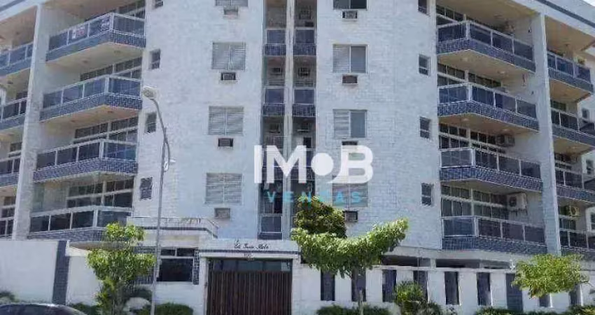 Apartamento com 3 quartos à venda na Av. Macário Lopes, 150, Centro, Cabo Frio