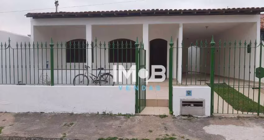 Casa com 4 quartos à venda na Avenida das Flores, 41, Campo Redondo, São Pedro da Aldeia
