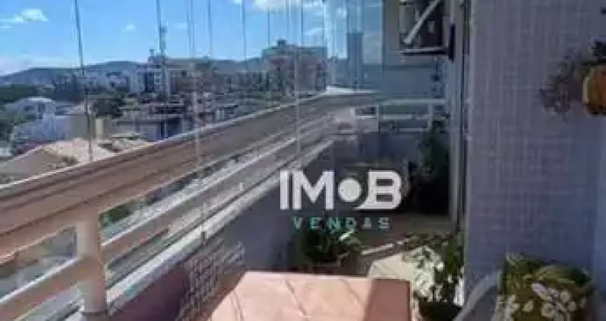 Vendo 2 apartamentos em ótima localização em cabo frio
