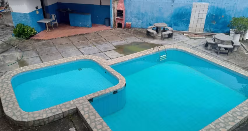 Apartamento com 3 dormitórios à venda por R$ 130.000,00 - Icaraí - Caucaia/CE