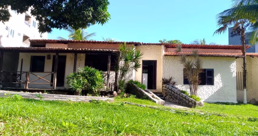 Linda Casa próximo a Avenida Central, Icaraí!