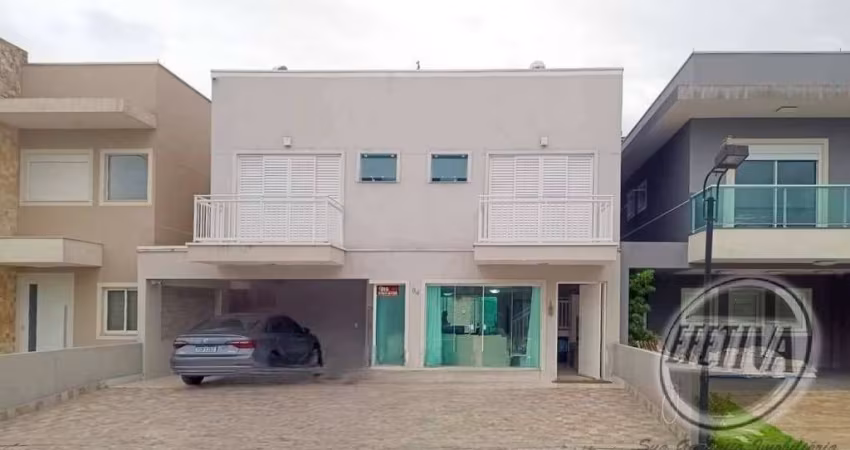 RESIDENCIA 242M² - BALNEÁRIO COSTA AZUL