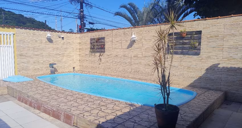 Casa térrea isolada com piscina , Vera Cruz -Mongaguá -SP