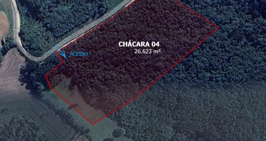 Linda Chácara com nascente e uma vista maravilhosa!