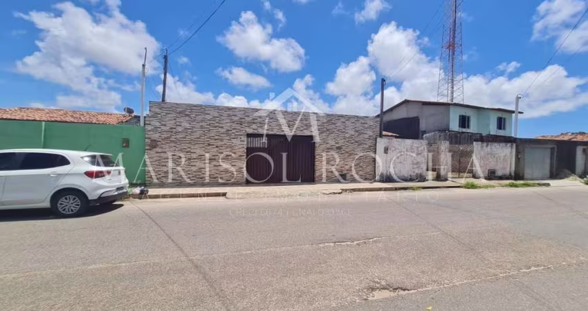 Casa para Venda em Natal, Pajuçara, 2 dormitórios, 1 banheiro, 2 vagas