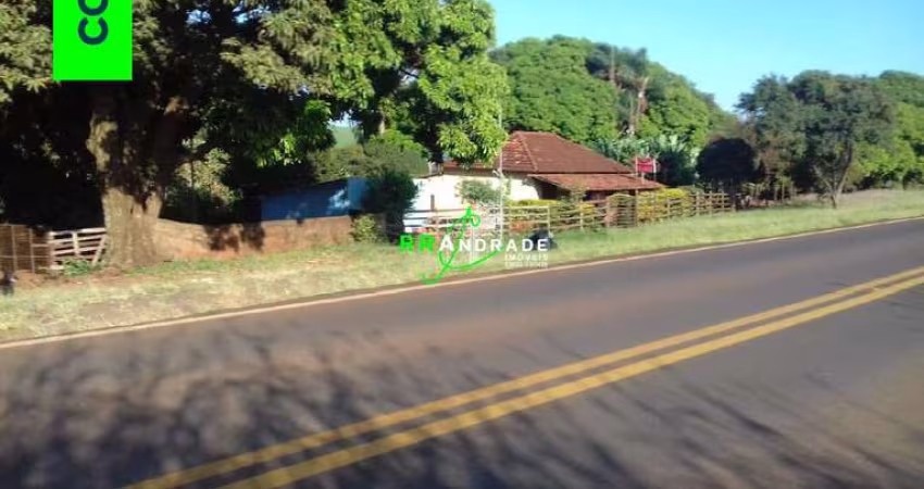Sítio à venda no bairro Centro - Sacramento/MG