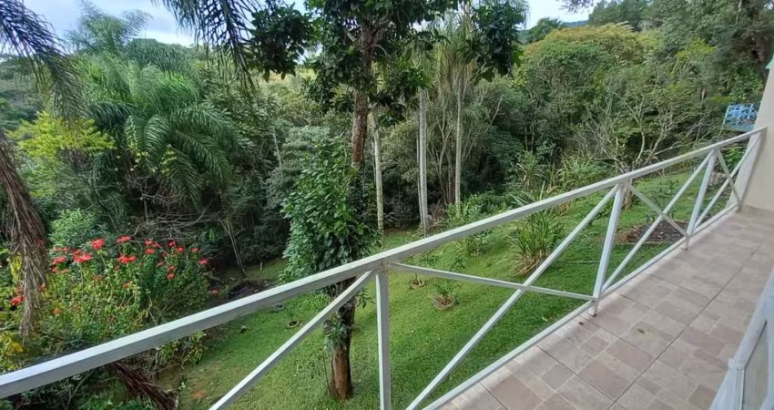 Apartamento para Locação em Mairiporã, Pirucaia, 2 dormitórios, 1 suíte, 1 banheiro, 1 vaga