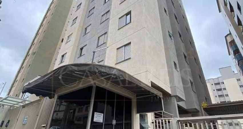 Apartamento com 2 quartos no Centro
