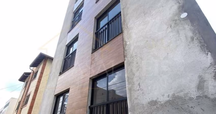 8 Apartamentos Novos com Acabamento Diferenciado