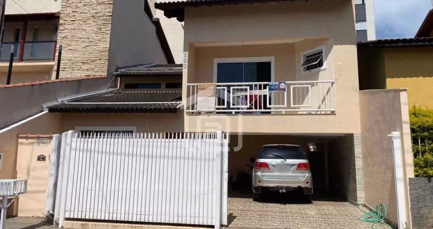 Sobrado à venda no bairro jardim das azaléias em poços de caldas/mg