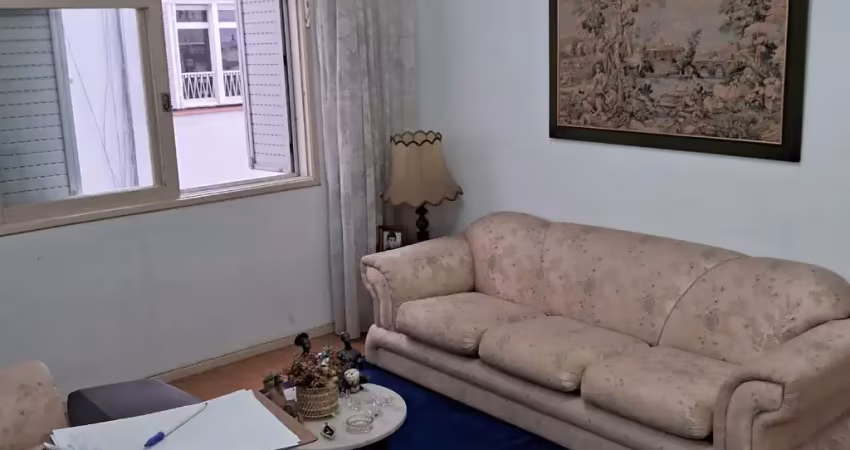 Apartamento semimobiliado no centro de caxias do sul