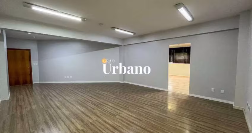 Seu negócio no centro de canoas – sala com 79m² para locação