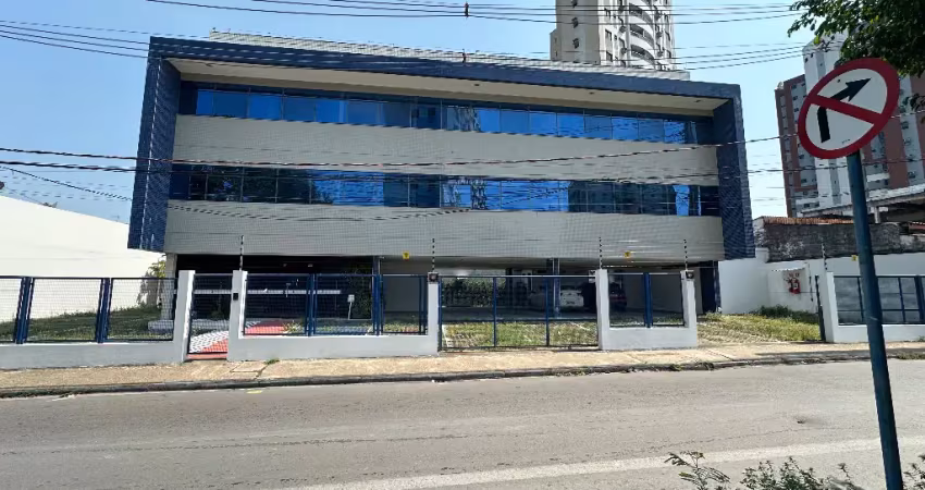 Excelente prédio no vieiralves próximo ao plazza - elador - estacionamento