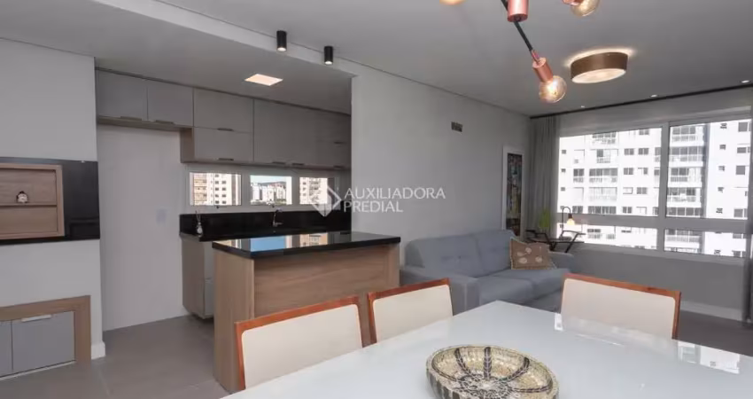 Apartamento com 3 quartos à venda na Rua Padre Alois Kades S J, 500, Vila Ipiranga, Porto Alegre