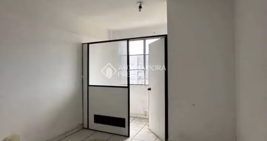 Sala comercial à venda na Rua Vigário José Inácio, 371, Centro Histórico, Porto Alegre