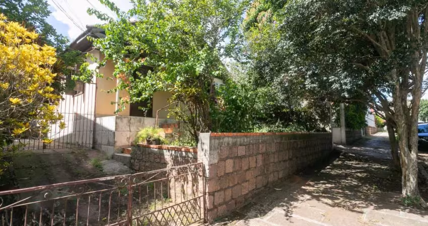 Casa com 2 quartos à venda na Rua Somália, 246, Vila Ipiranga, Porto Alegre
