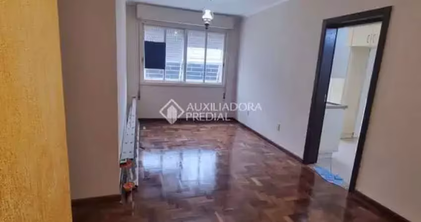 Apartamento com 3 quartos à venda na Rua Professor Cristiano Fischer, 320, Jardim do Salso, Porto Alegre