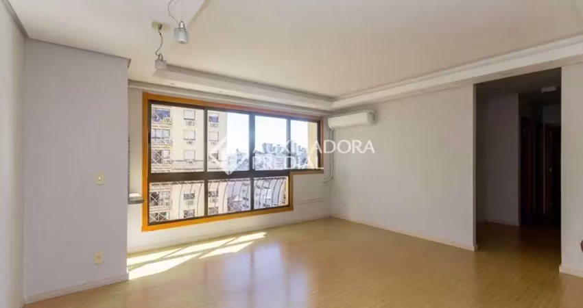 Apartamento com 3 quartos à venda na Avenida Grécia, 1100, Passo da Areia, Porto Alegre