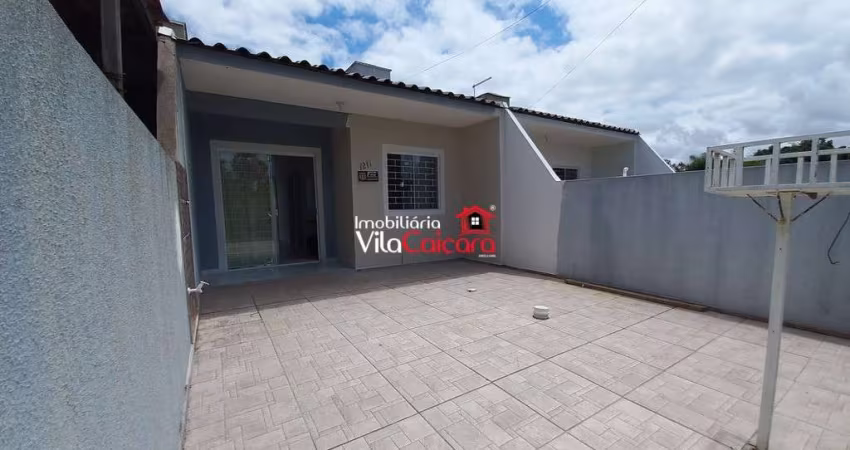 CASA COM 2 QUARTOS EM PRAIA DE LESTE