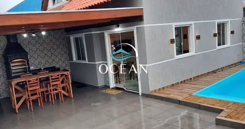 Sobrado com piscina próximo ao mar Matinhos