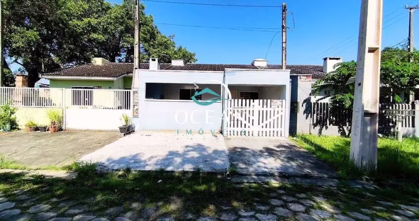 Casa proximo ao mar em Pontal do Parana