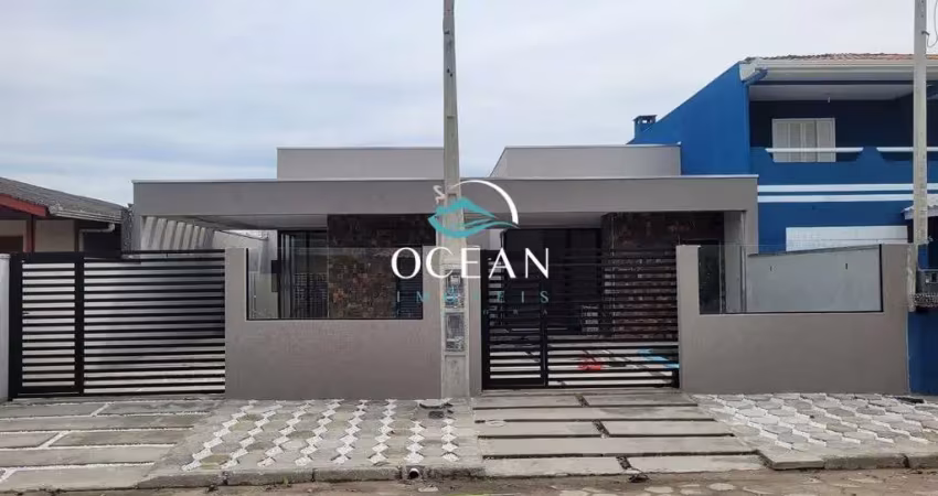 Casa com piscina 200m do mar Pontal do Paraná