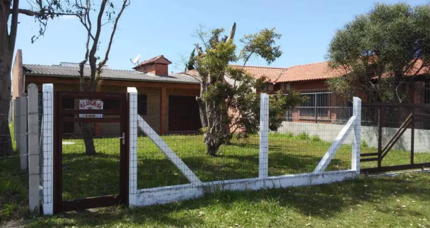 Casa 3 Dormitórios à venda no Bairro Curumim com 128 m² de área privativa - 1 vaga de garagem