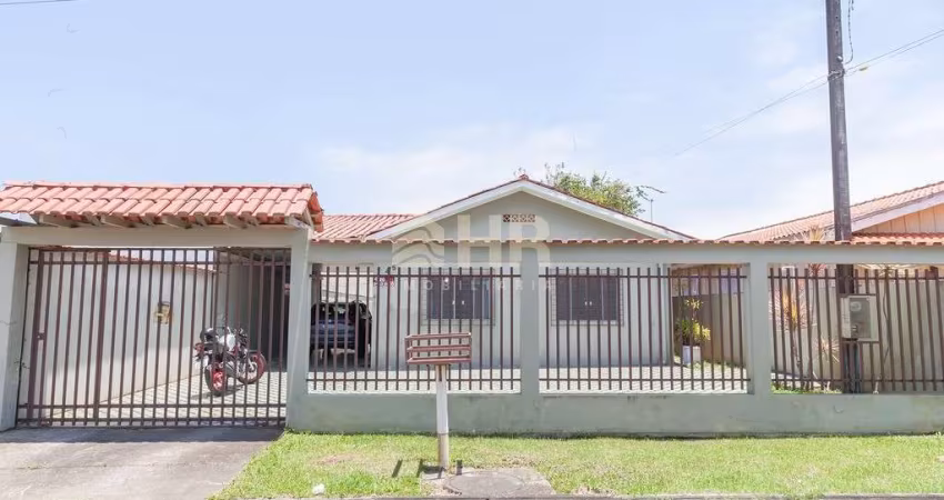 Casa com 3 quartos à venda na Rua Plínio Tourinho, 415, Praia de Leste, Pontal do Paraná