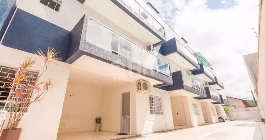 Casa com 4 quartos à venda na Avenida Guarapuava, 520, Caiobá, Matinhos