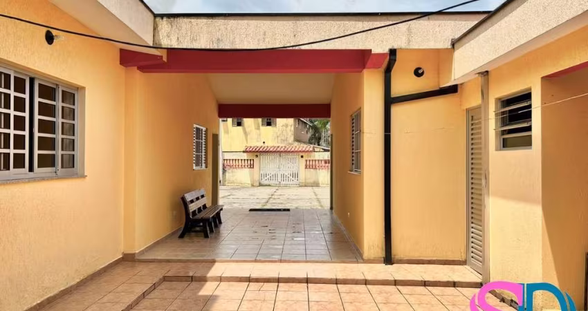Casa, com 4 suítes, à venda, na Maranduba, em Ubatuba - SP