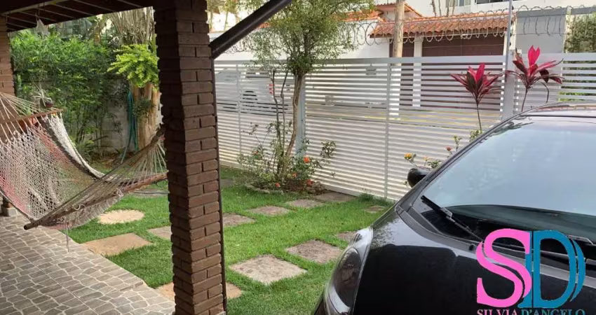 Casa Itagua, 5 dormitórios