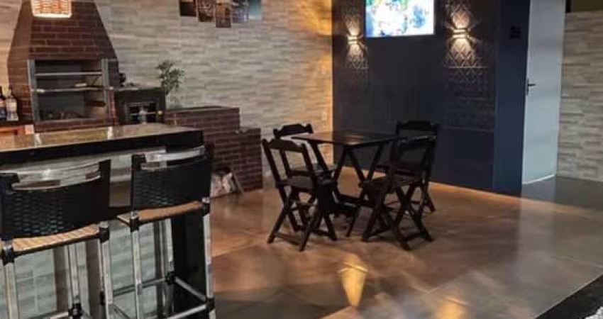 Casa com 3 dormitórios, para venda, na Estufa I, em Ubatuba - SP