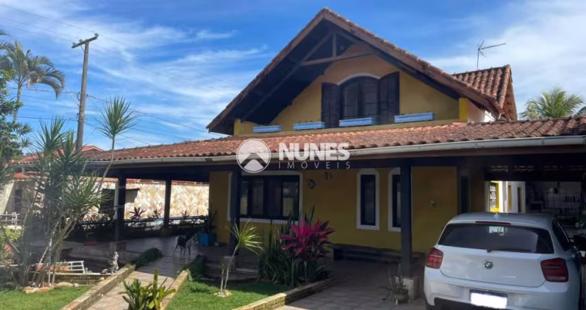 Casa Assobradada em Itanhaém