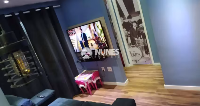 Apartamento aconchegante de 50m² com 2 dormitórios e sacada com churrasqueira