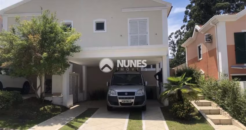 Linda Casa em Condomínio fechado