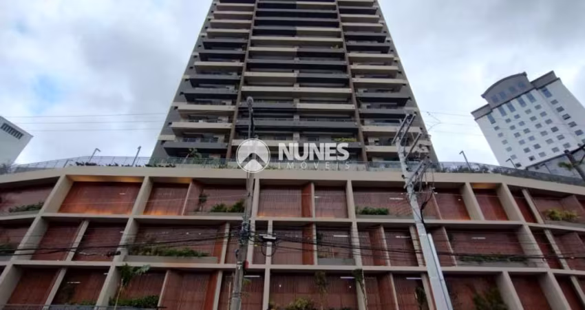 Próximo a faculdades, colégio e Shoppings