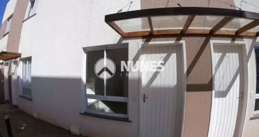 Casa em condomínio fechado para locação - 02 quartos - água espraiada - conforto garantido