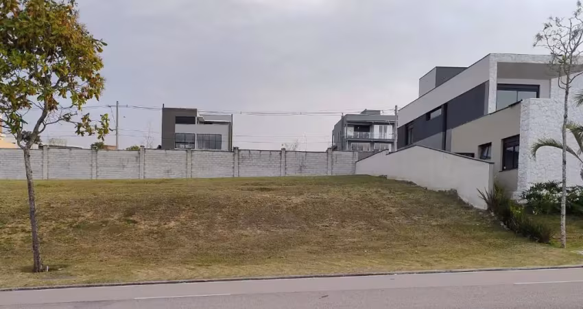 Terreno em condomínio fechado à venda na Rua Cabreúva, Condomínio Residencial Alphaville II, São José dos Campos