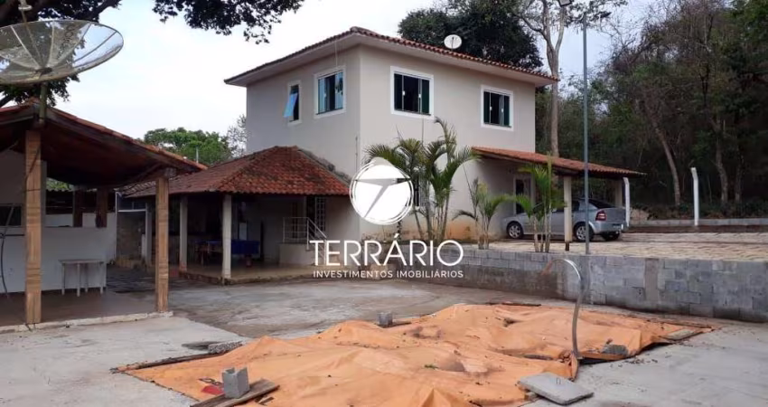 Rancho à venda na Zona Rural em Três Pontas com 800,00m², churrasqueira e 3 quartos