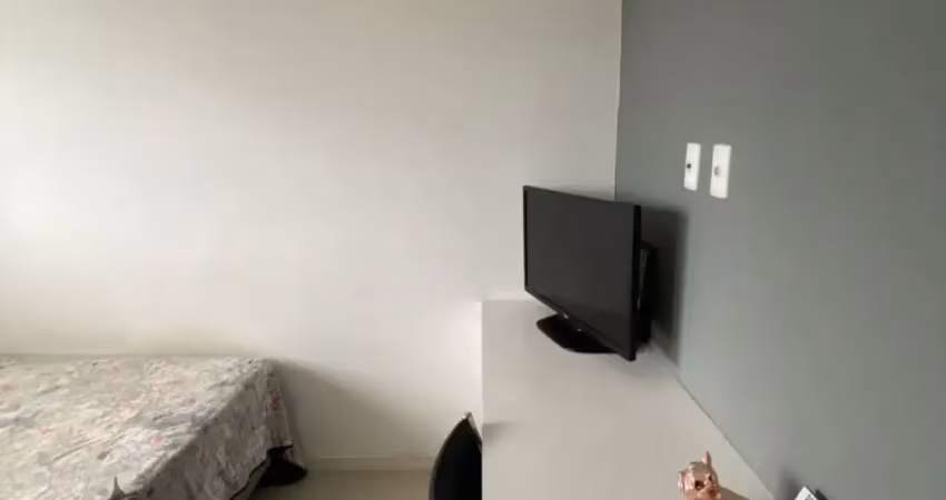 Apartamento de 3 dormitórios sendo 1 suíte no condomínio felicitá em camboriú