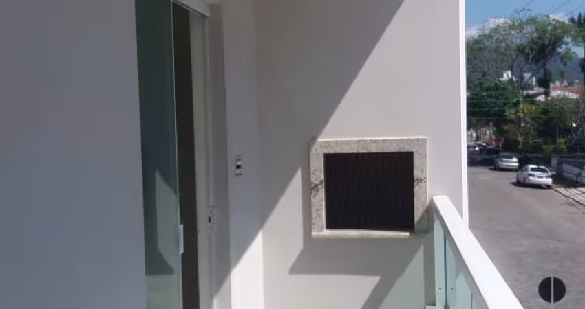 APARTAMENTO À VENDA - CENTRO DE CAMBORIÚ!