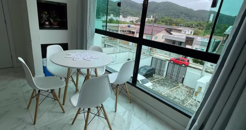 Apartamento à venda no bairro Rio Pequeno – região livre de enchente