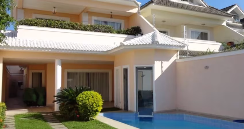 Casa para locação no condomínio Interlagos de Itaúna, Barra da Tijuca.