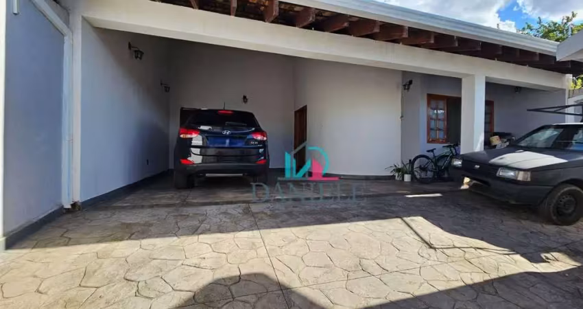 Bela casa na Vila Xavier, Jardim das Estações